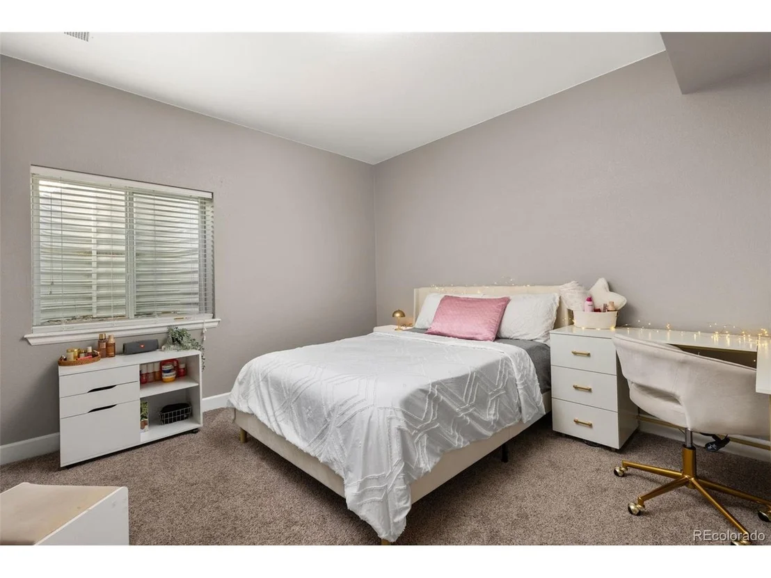 Photo of 12689 Sunset Dr