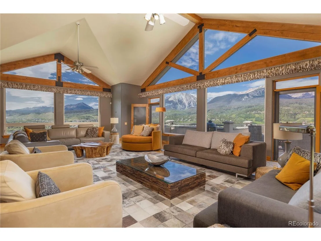 Photo of 948 Hamilton Creek Rd