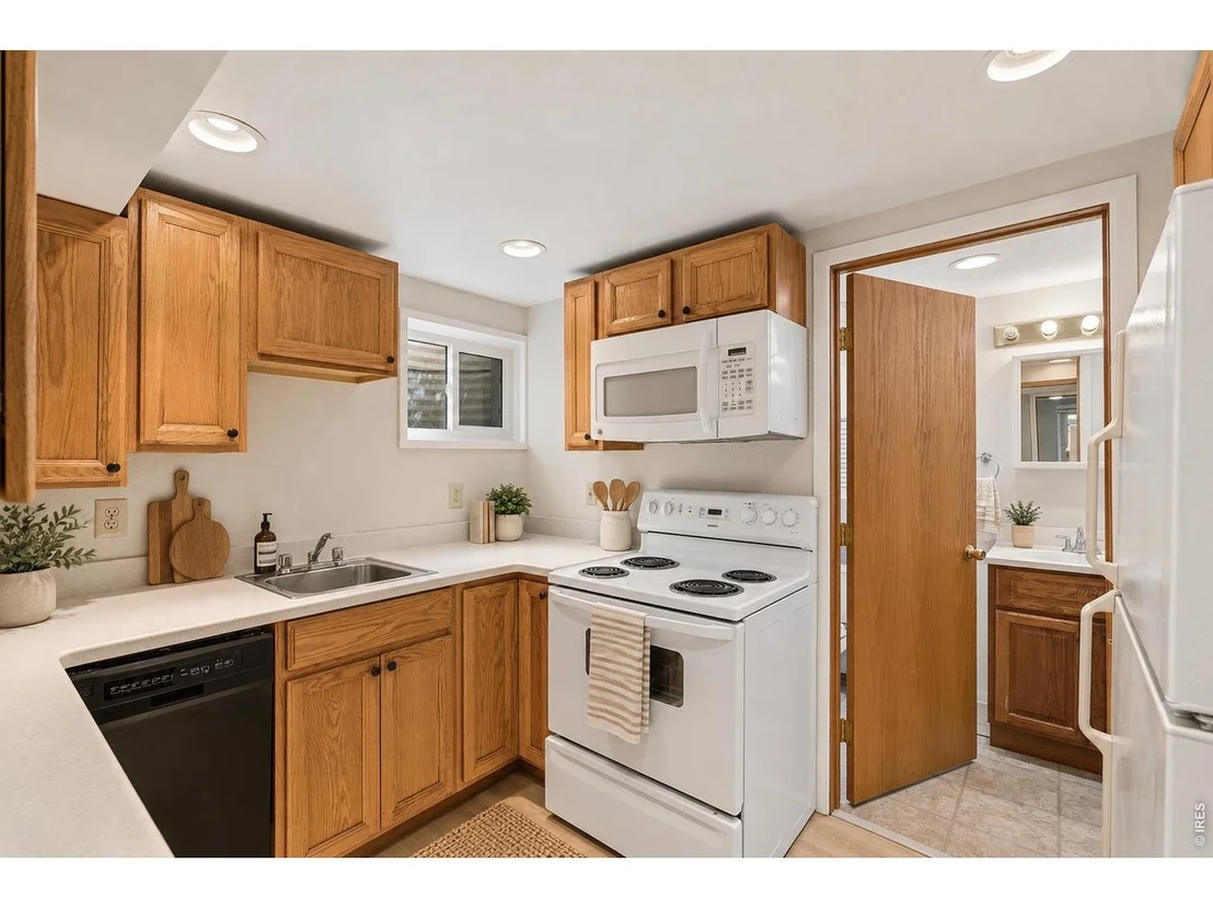 Photo of 441 Harvard Ln