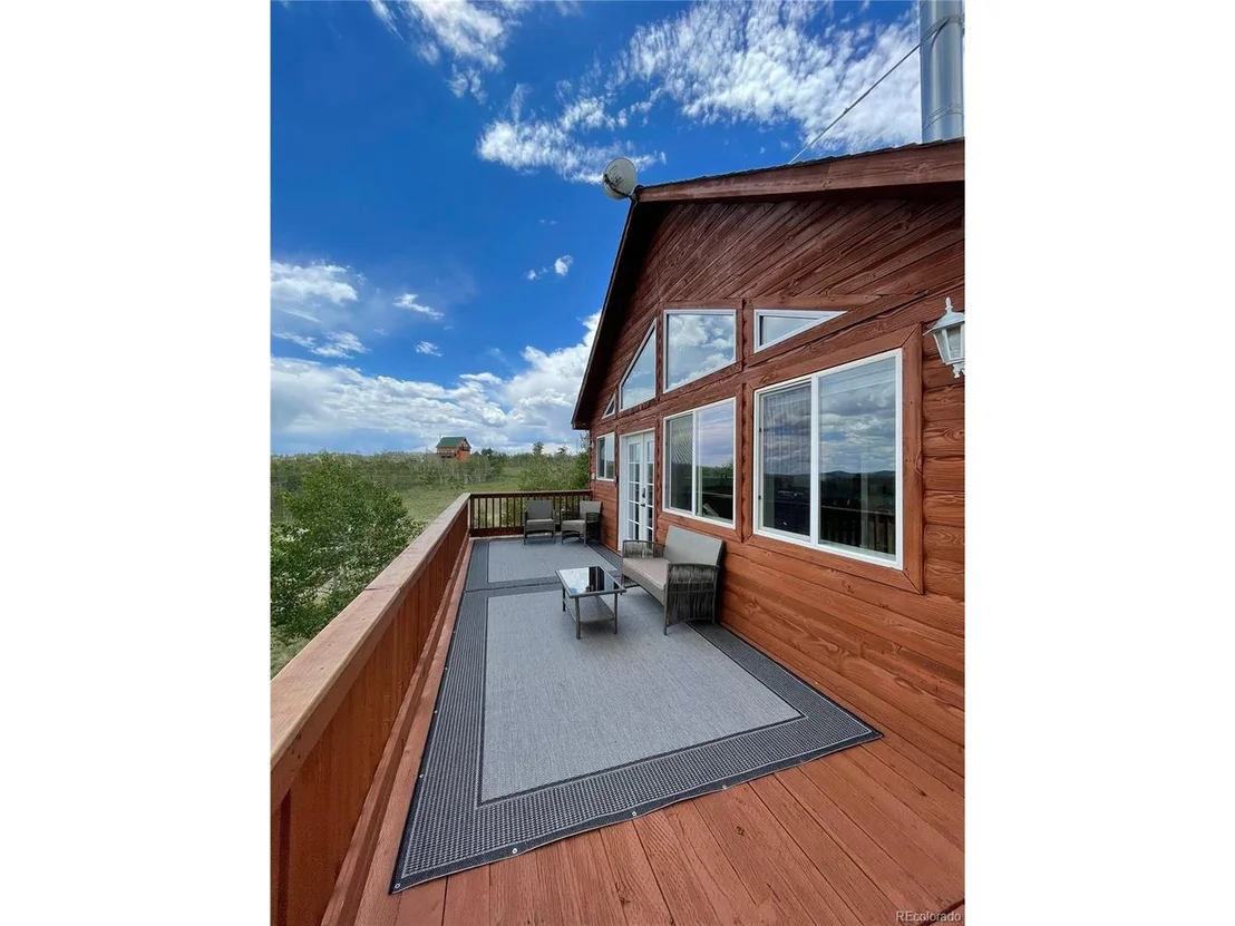 Photo of 69 Noxibee Ct
