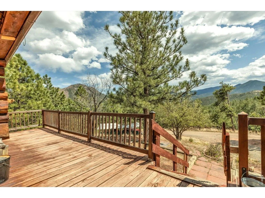 Photo of 679 Cougar Dr