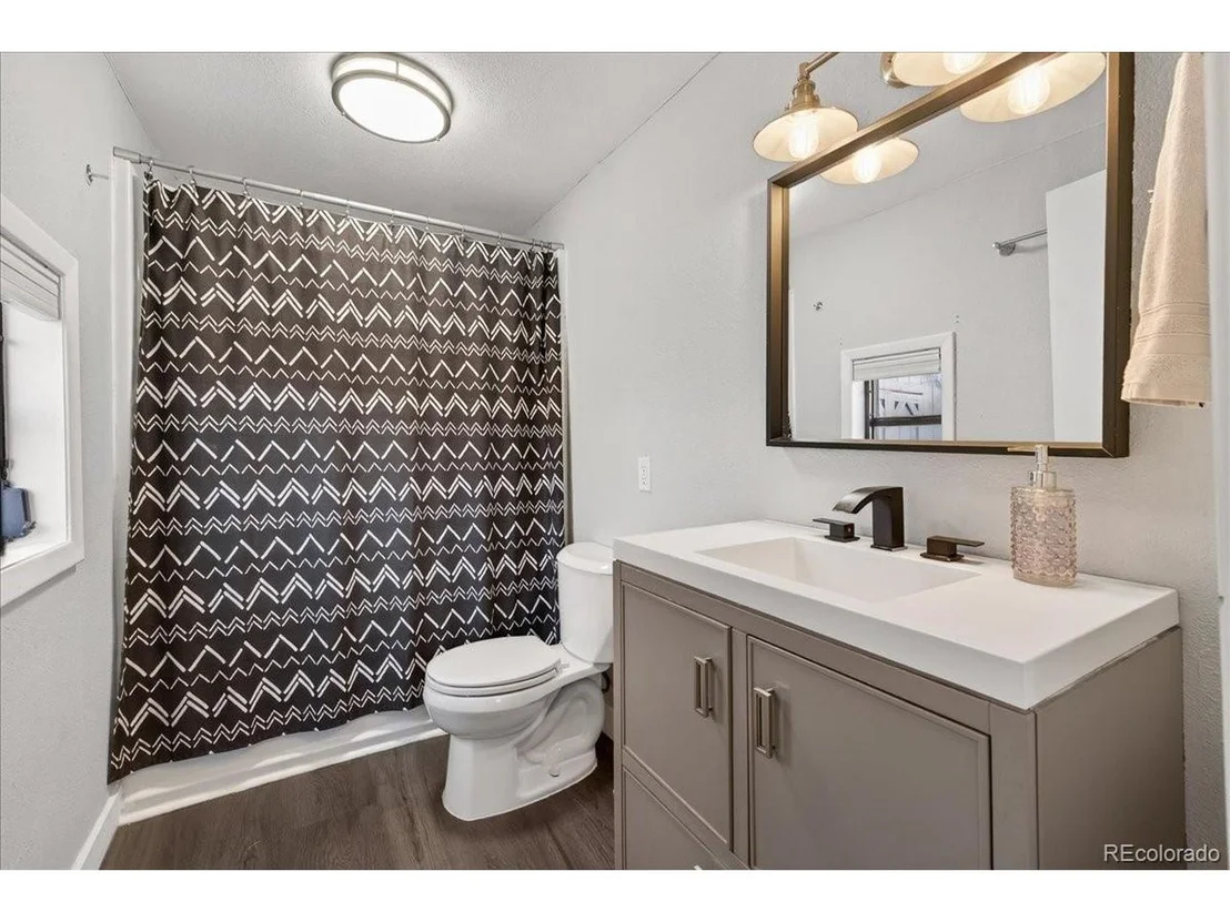 Photo of 4175 W Custer Pl