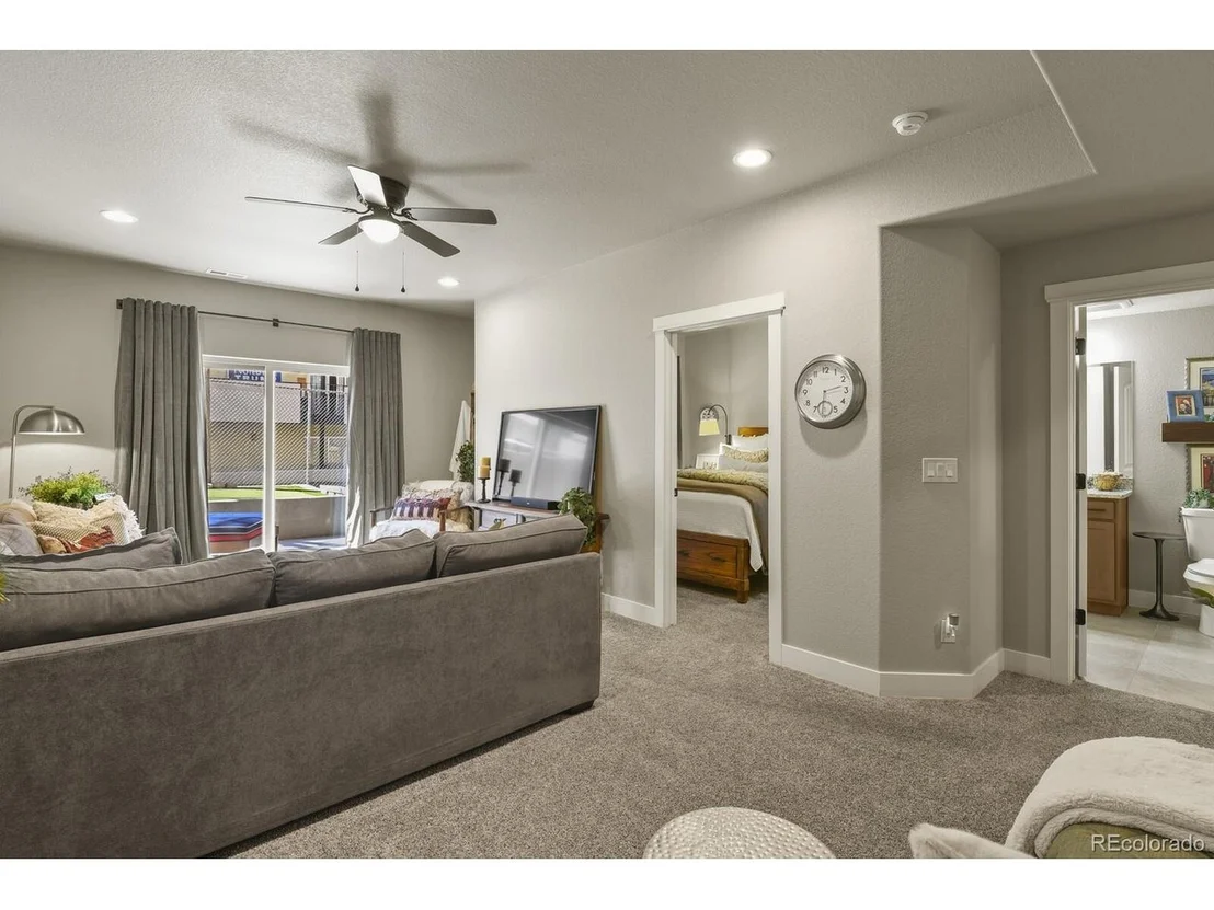 Photo of 883 Redemption Pt