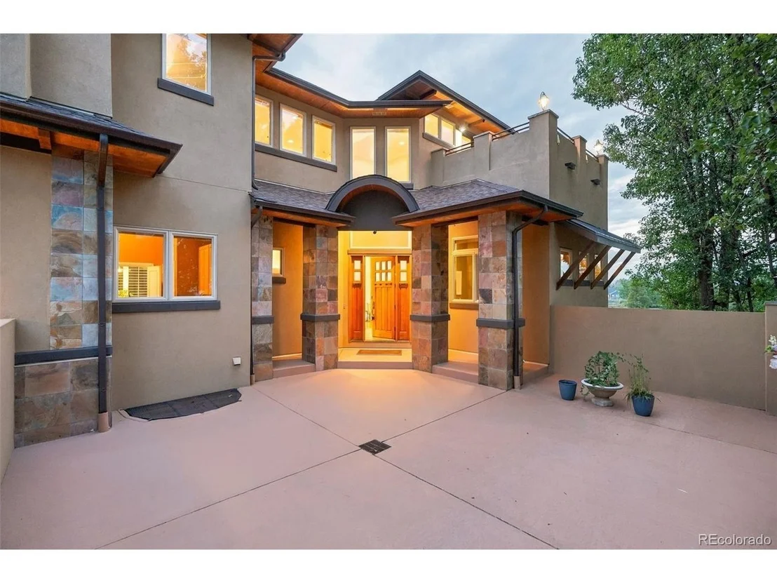 Photo of 2854 Shoshone Trl