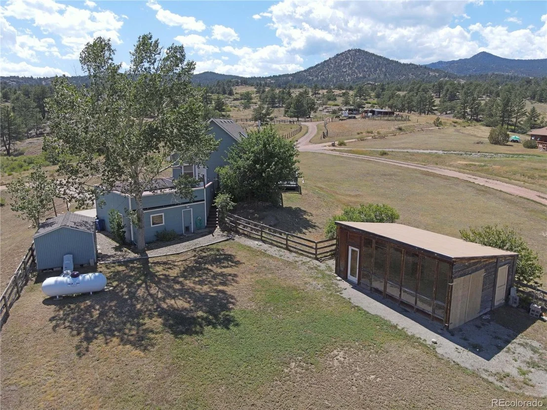 Photo of 360 Lonestar Rd