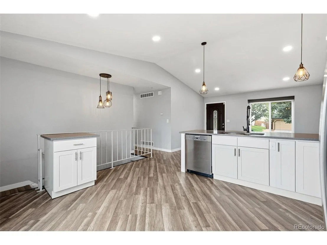 Photo of 5796 W 74th Pl