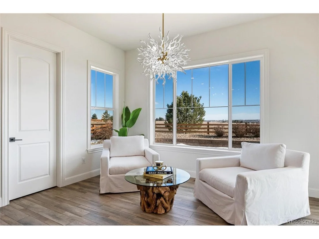 Photo of 3990 Kestrel Dr