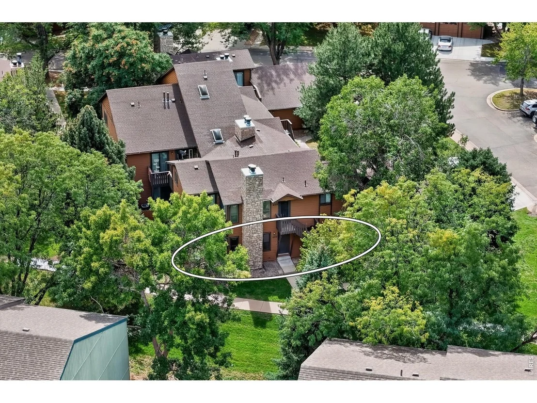 Photo of 6217 Willow Ln