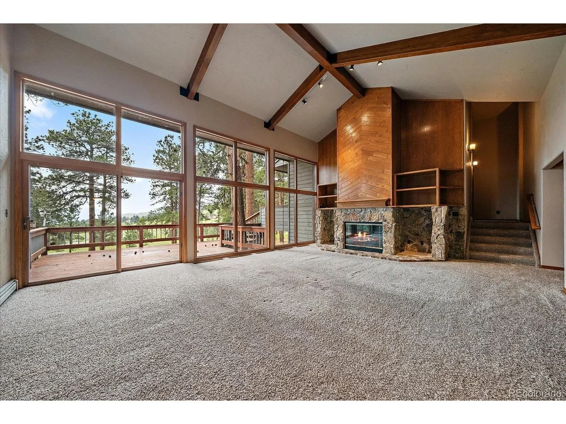 Photo of 395 Spring Ranch Dr