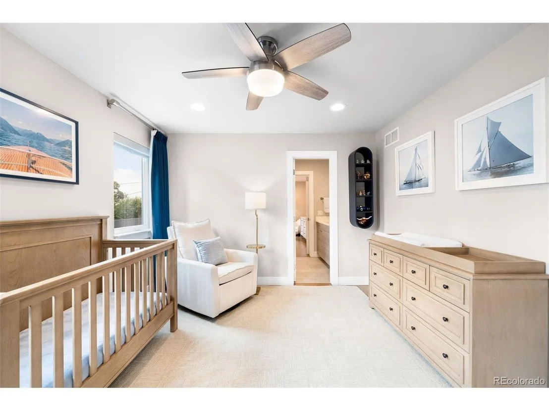 Photo of 2142 N Lowell Blvd