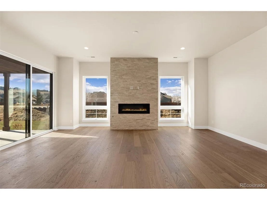 Photo of 1728 Barefoot Dr