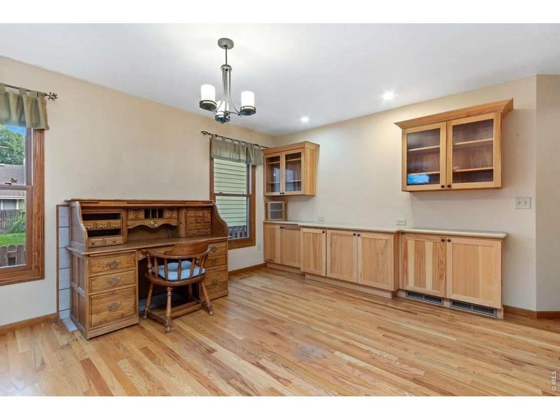 Photo of 1562 Faraday Cir