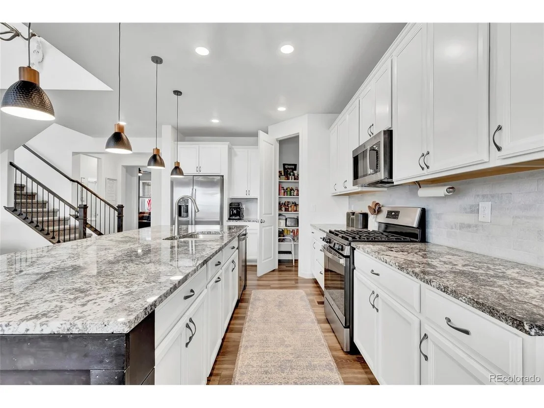 Photo of 1210 Horsetail Loop