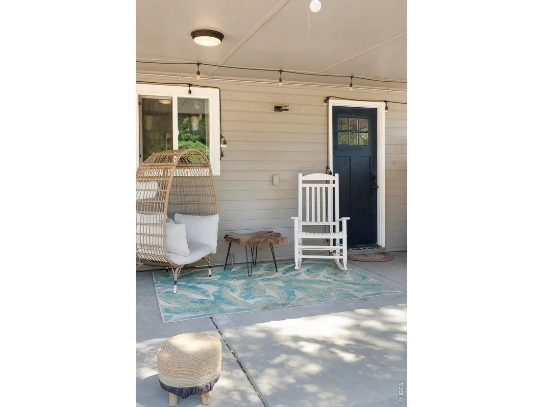 Photo of 8441 Devonshire Blvd