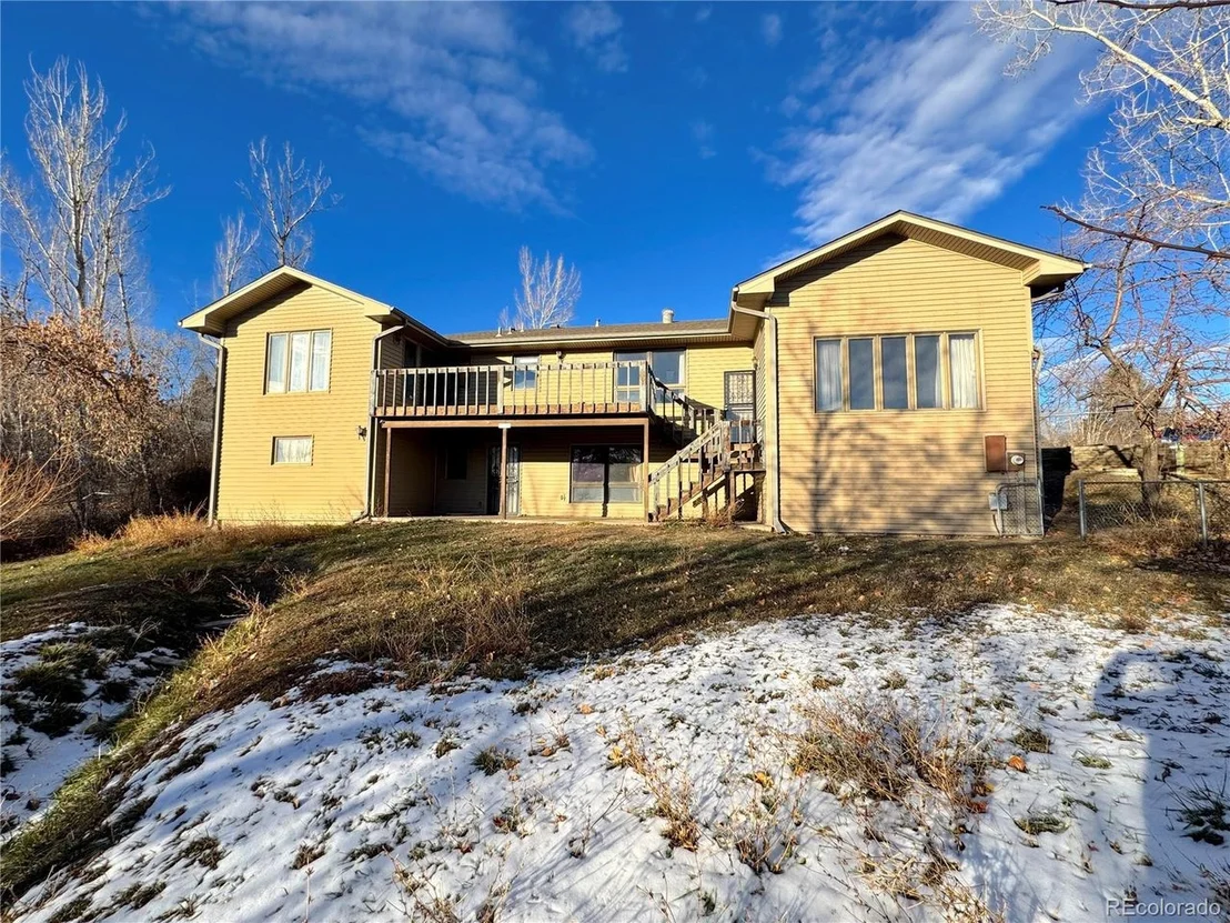 Photo of 6861 Oberon Rd