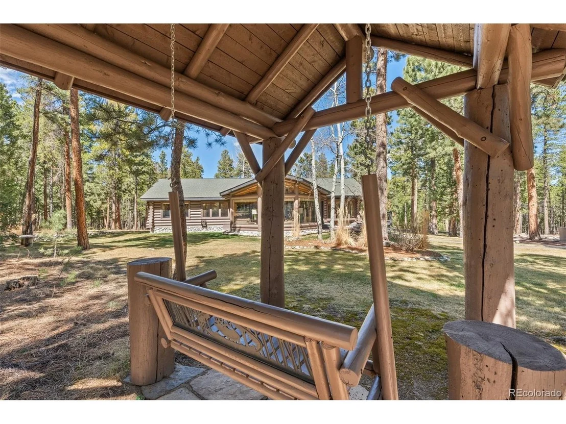 Photo of 23550 Pleasant Park Rd
