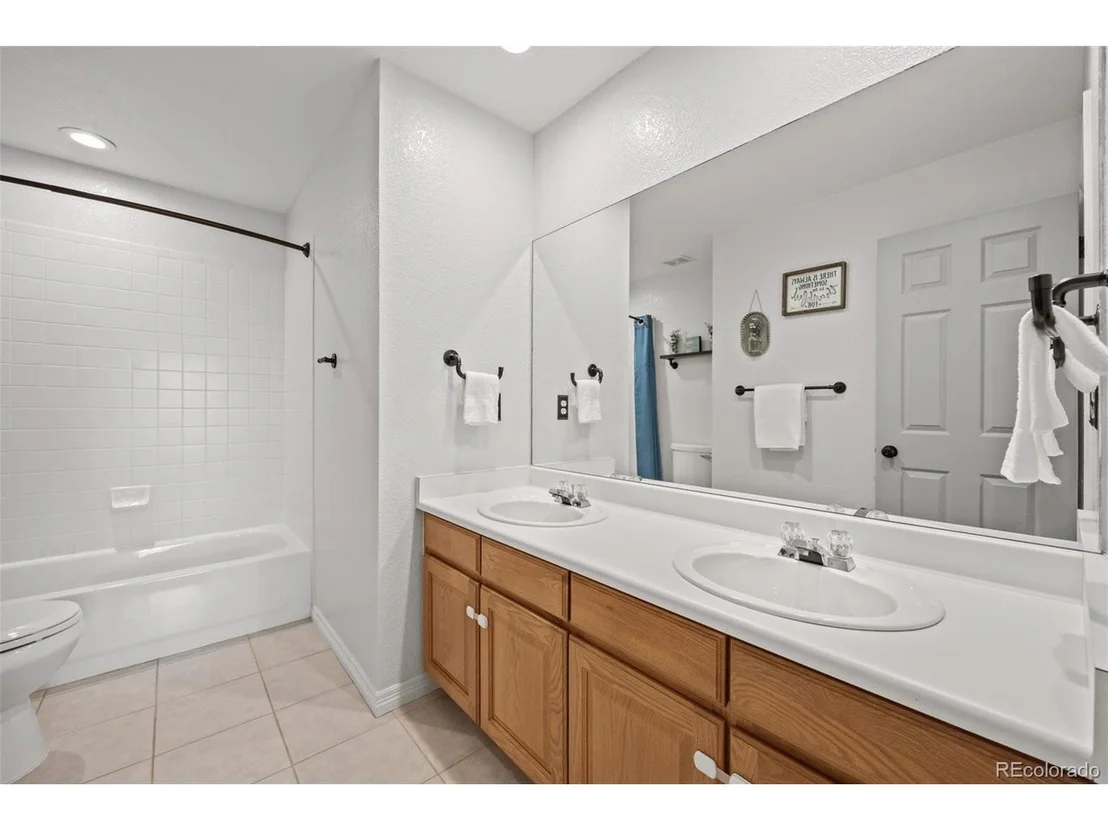 Photo of 10342 Rowlock Way