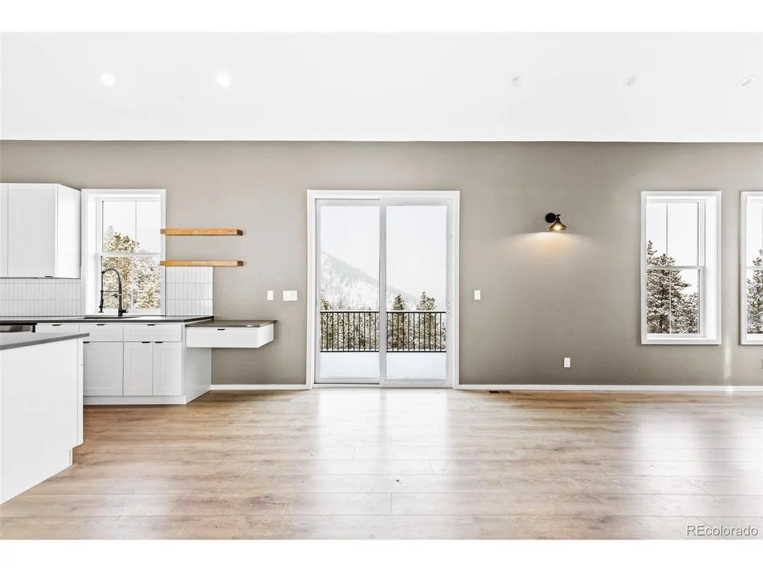 Photo of 50 Evergreen Rd