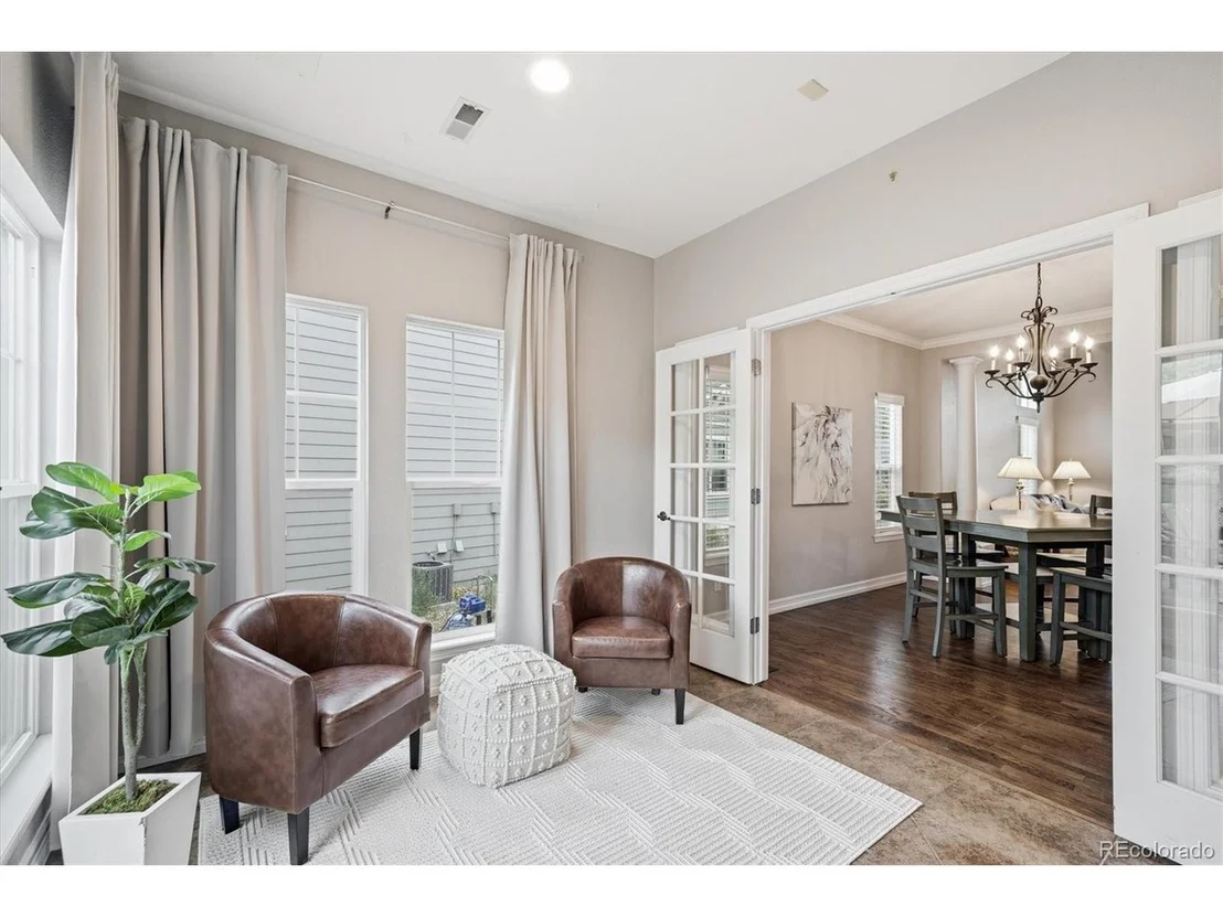 Photo of 2212 Ridgetrail Dr