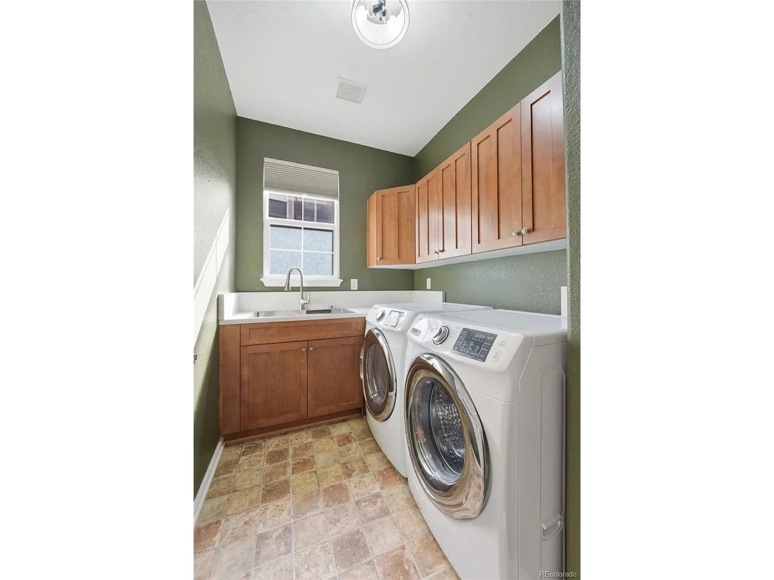 Photo of 10613 Briarglen Cir