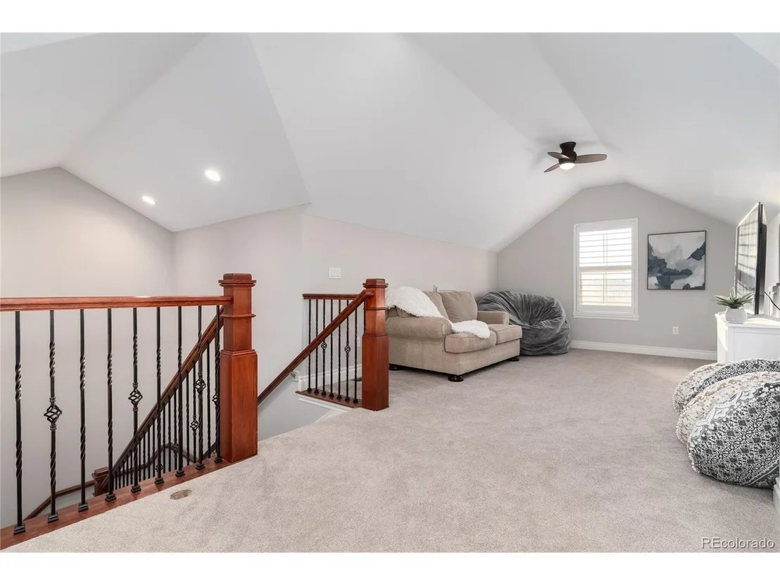 Photo of 10286 Greentrail Cir