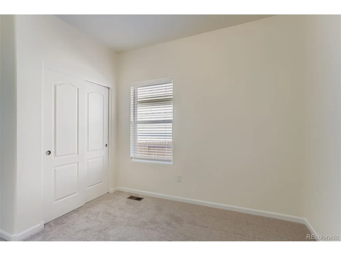 Photo of 556 Sandi Ln