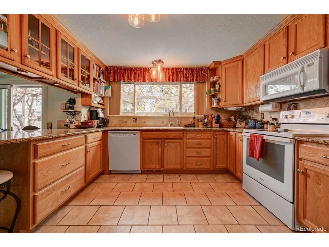 Photo of 9546 W 74th Way