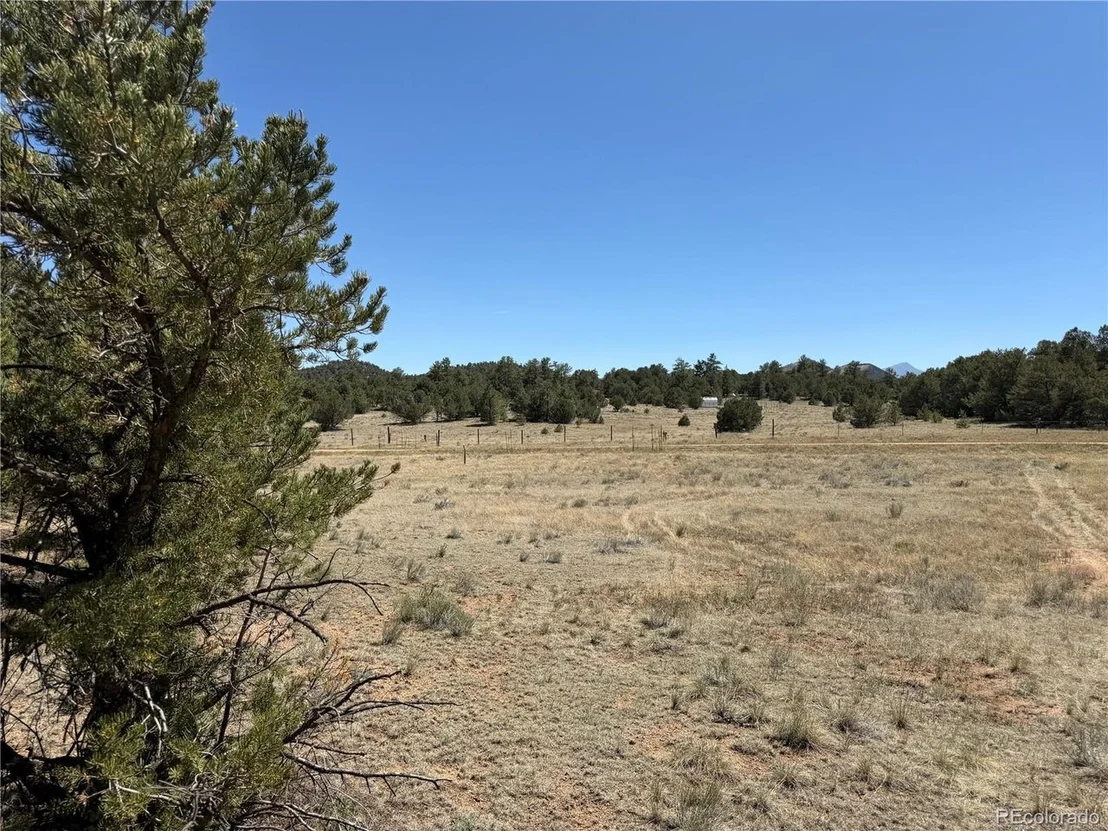 Photo of 520 W View Rd