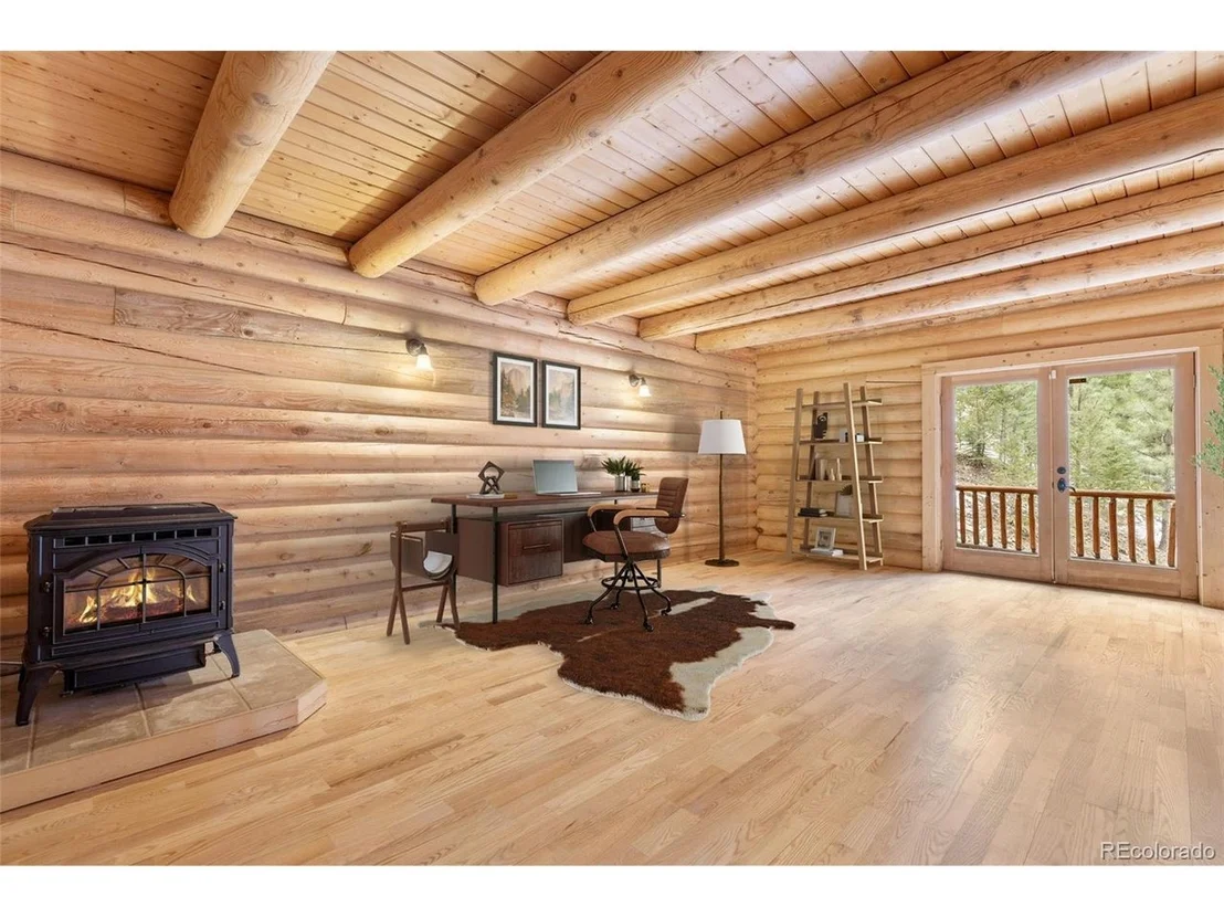 Photo of 33755 Columbine Cir