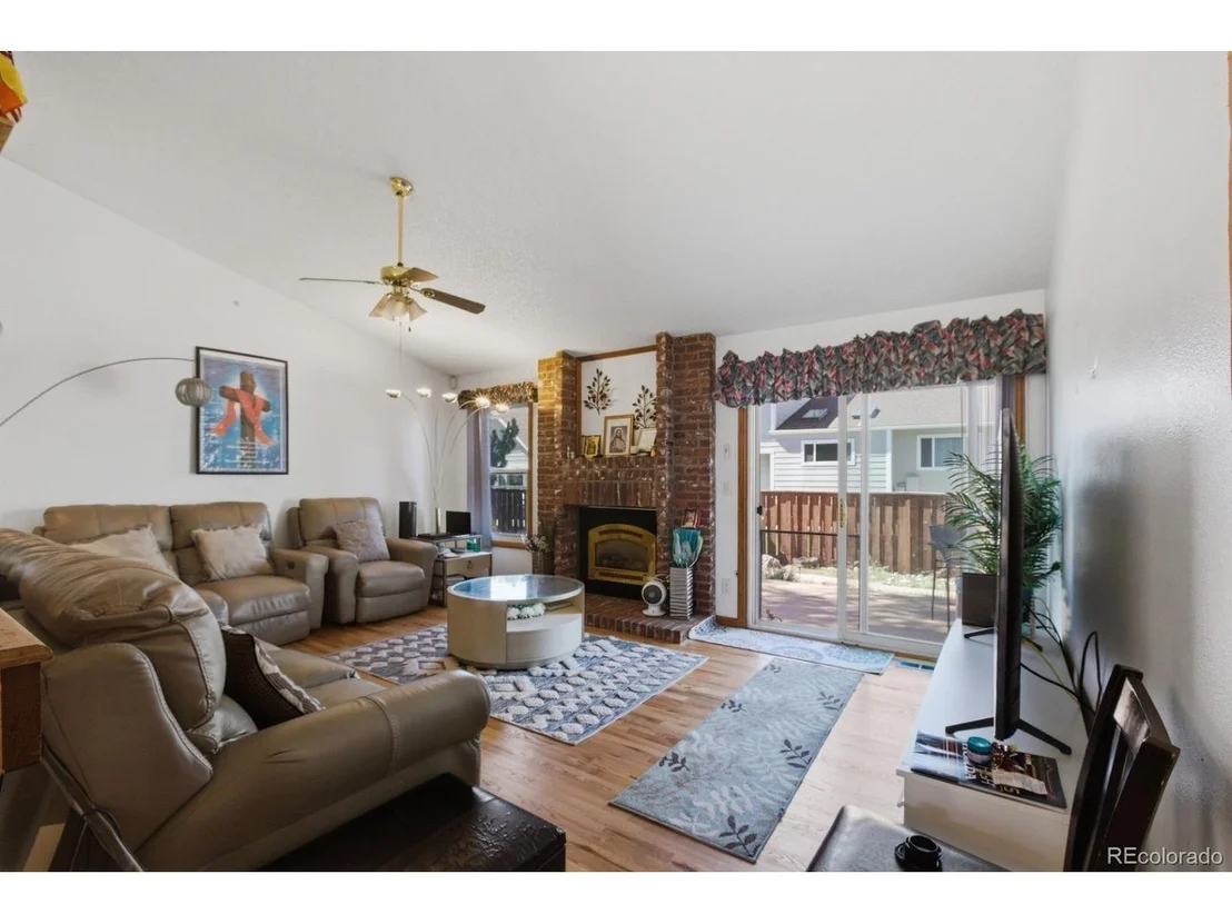 Photo of 18941 E Chaffee Pl