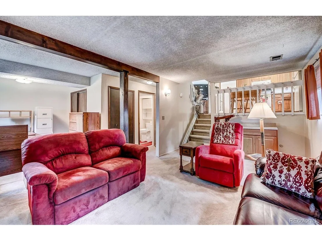 Photo of 7841 Dover Ct