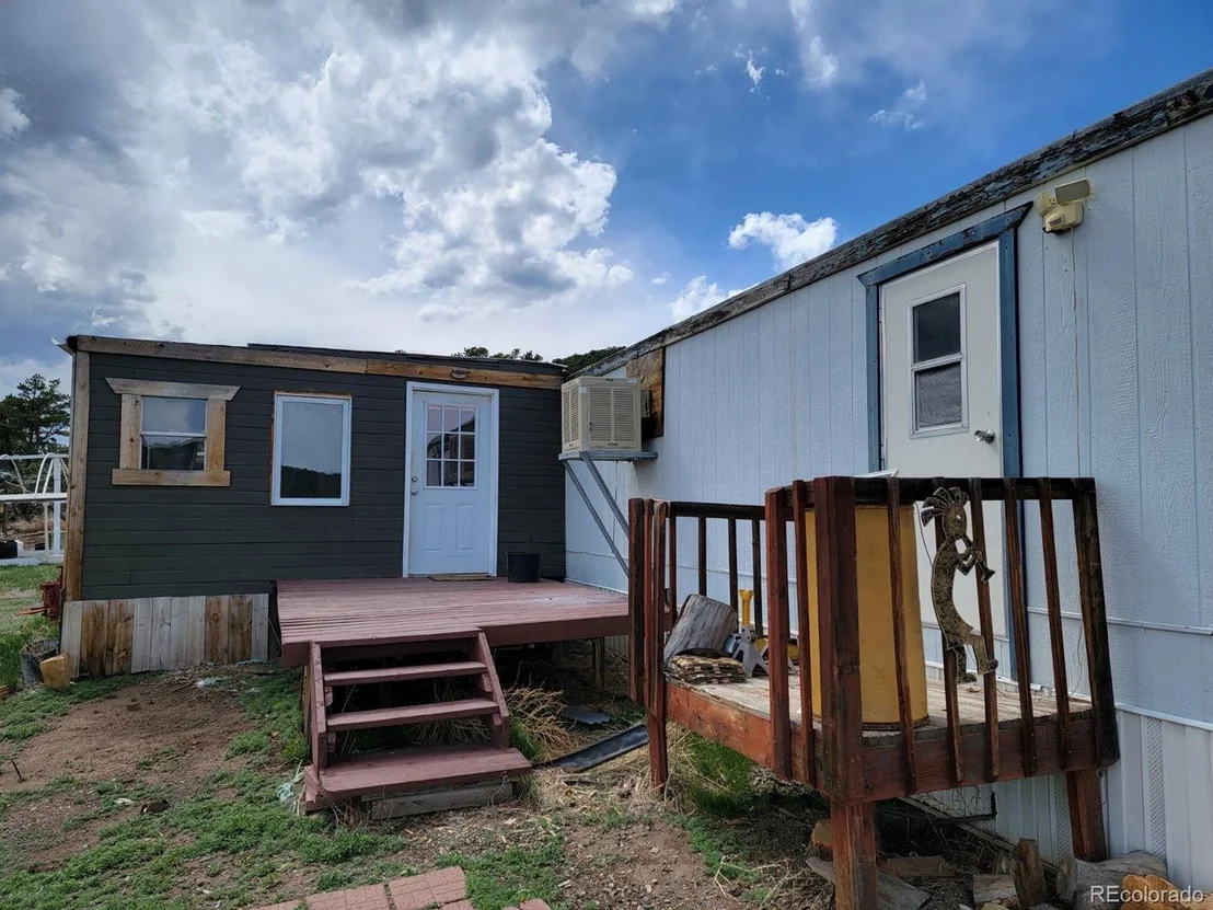 Photo of 1039 25TH Trl
