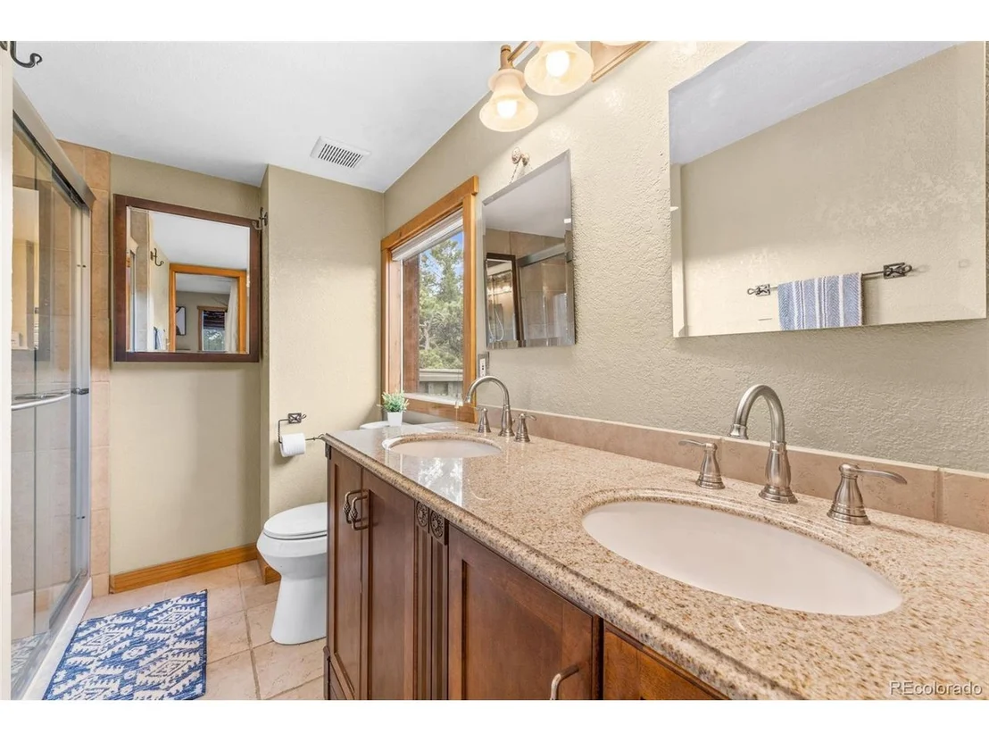 Photo of 25167 Red Cloud Dr