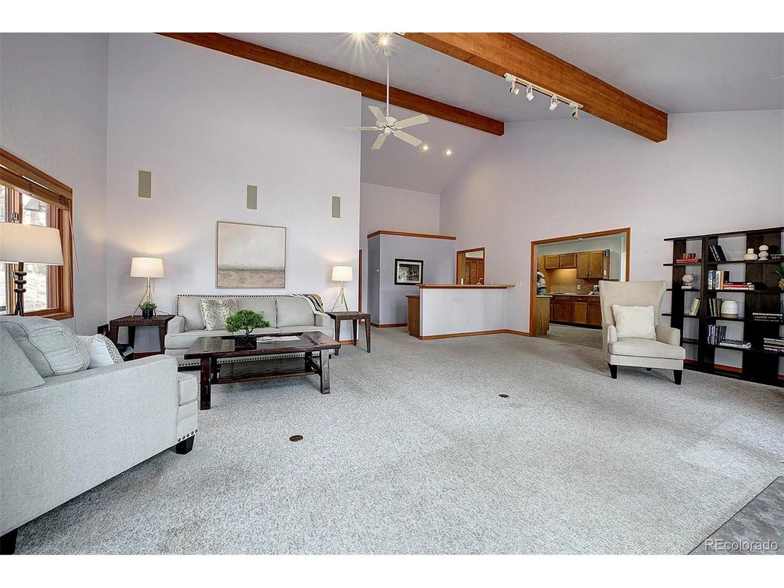 Photo of 1102 Hitchrack Rd