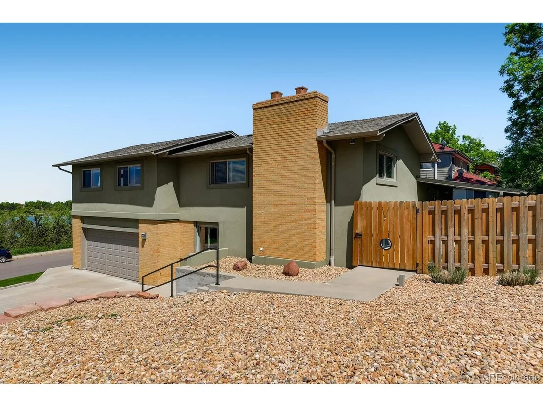 Photo of 1645 Gillaspie Dr