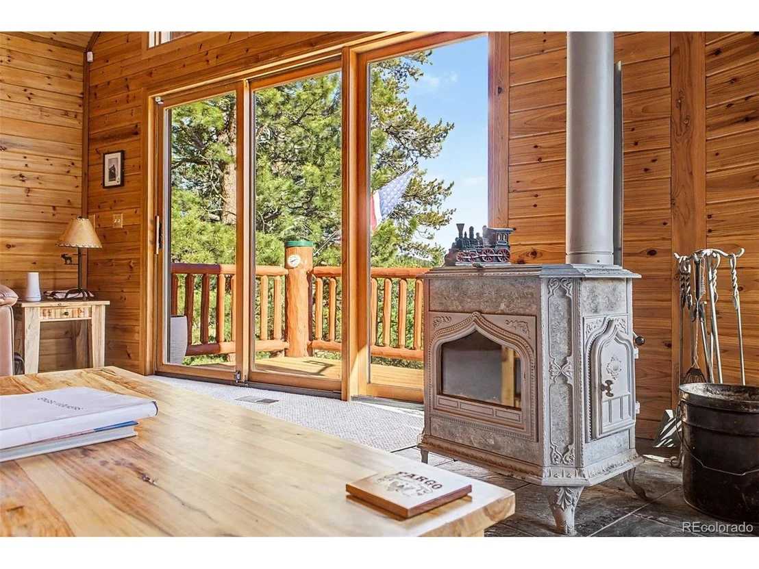 Photo of 181 Juniper Rd