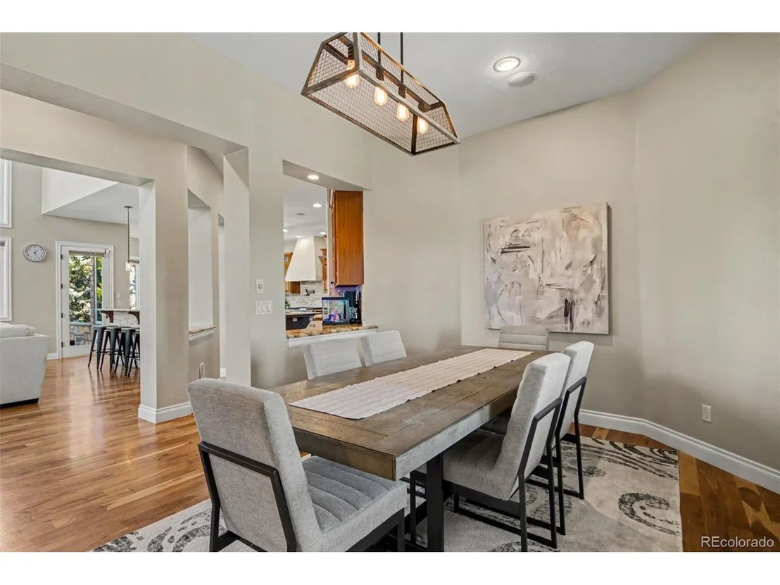 Photo of 15501 Fairway Dr