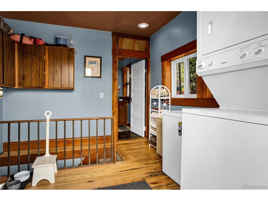Photo of 728 Front St