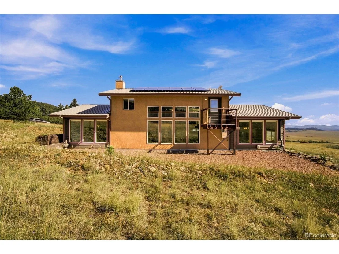 Photo of 958 Chalice Dr