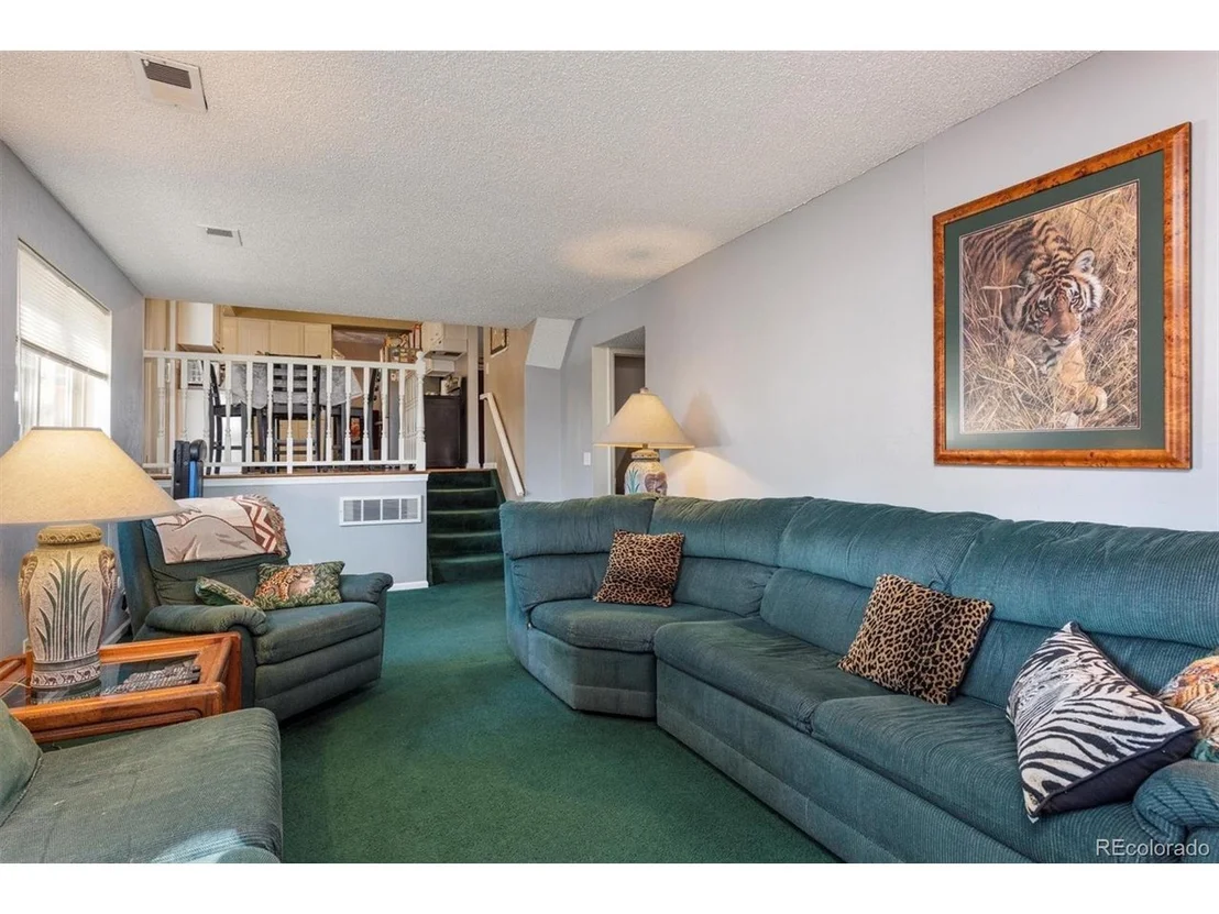 Photo of 10951 Kendall Dr