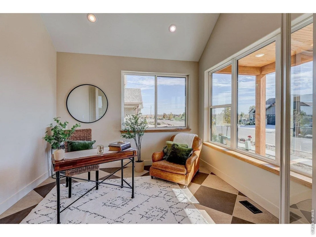 Photo of 1298 Burt Ave
