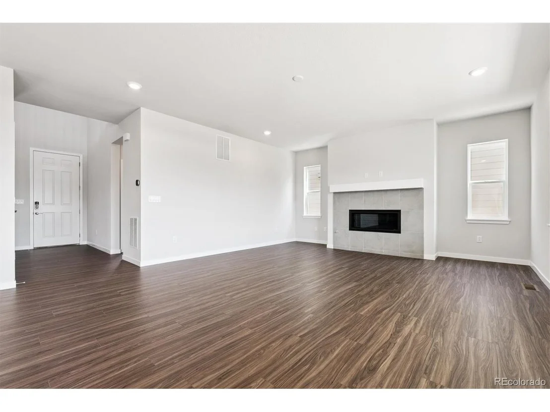 Photo of 1410 Colony Dr