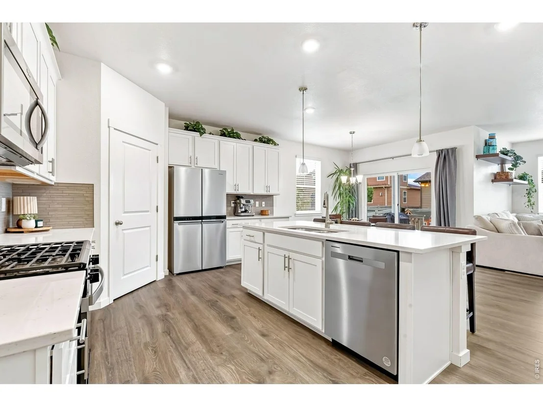 Photo of 1080 Clara View Dr
