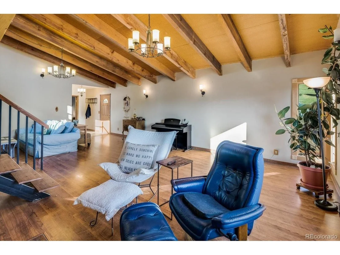 Photo of 11017 Circle Dr
