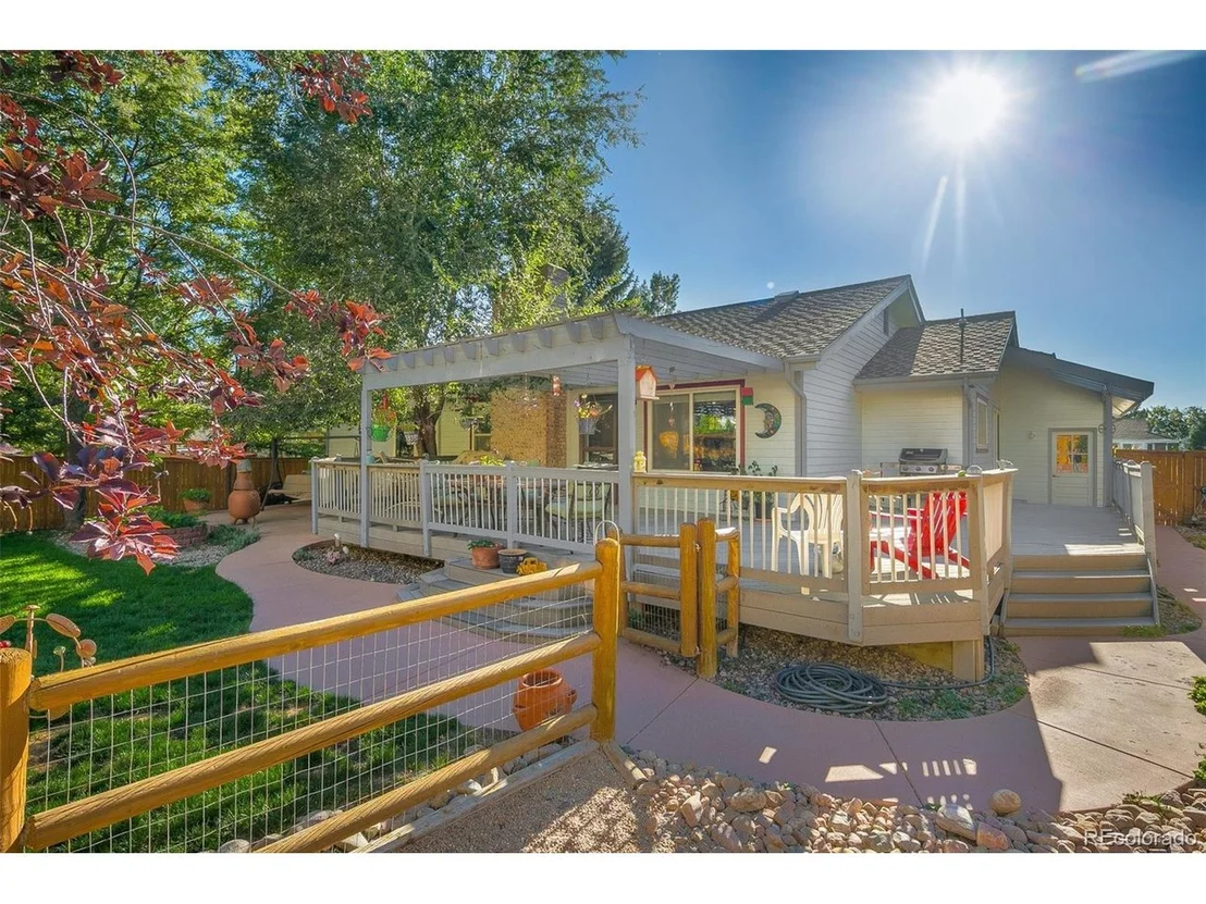 Photo of 673 Sage Cir