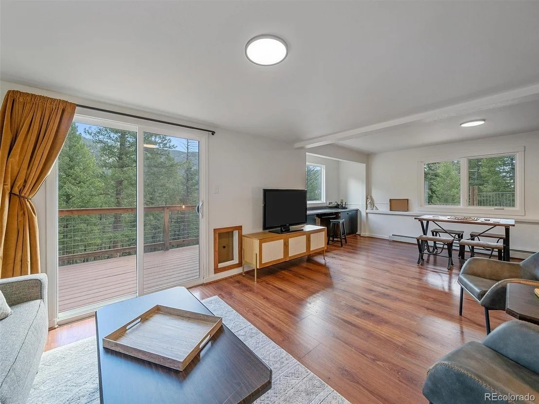Photo of 254 Juniper Ln