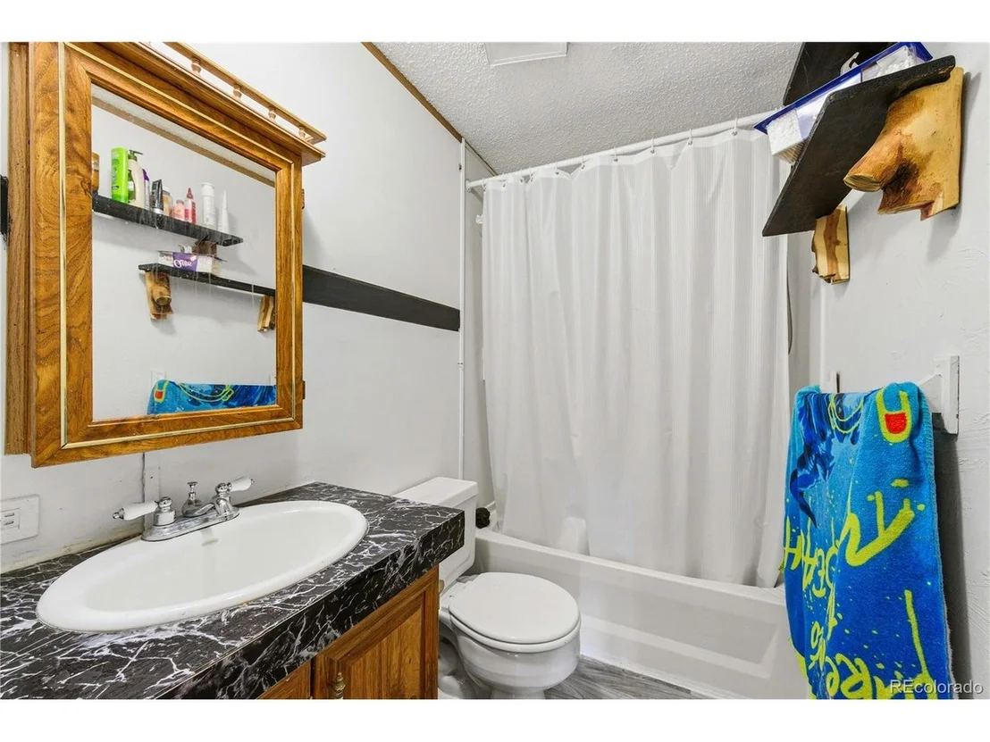Photo of 627 Harmon Dr