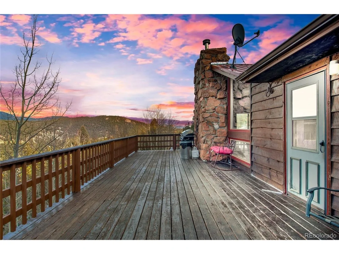 Photo of 637 Rock Rd