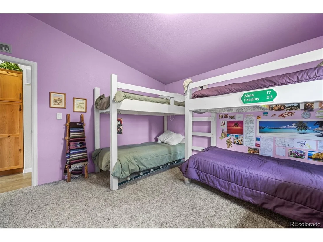 Photo of 37 Mountain View Dr