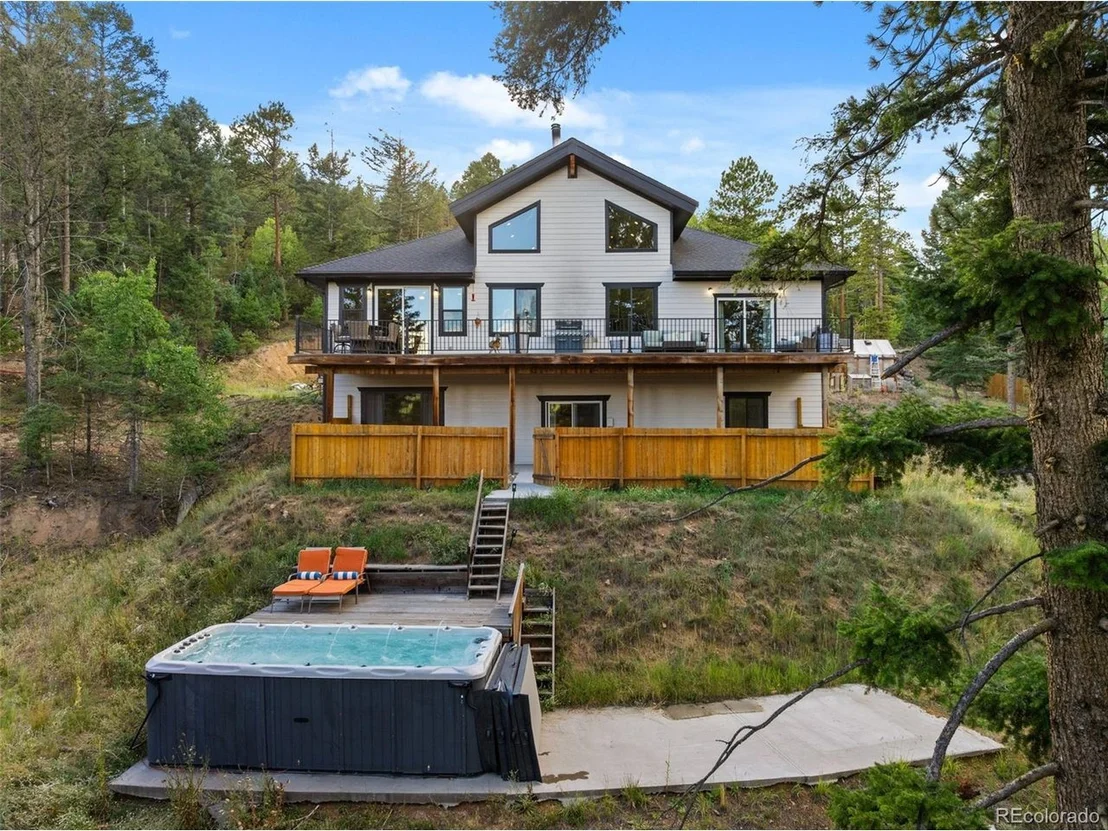 Photo of 24978 Red Cloud Dr